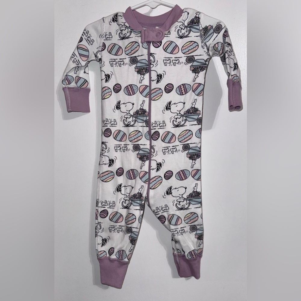 Hanna Andersson Peanuts Pajamas with Lavender Trim Easter 9-12 months